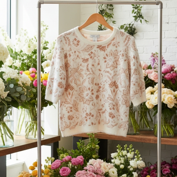 Sweater - Picture 15 of 16